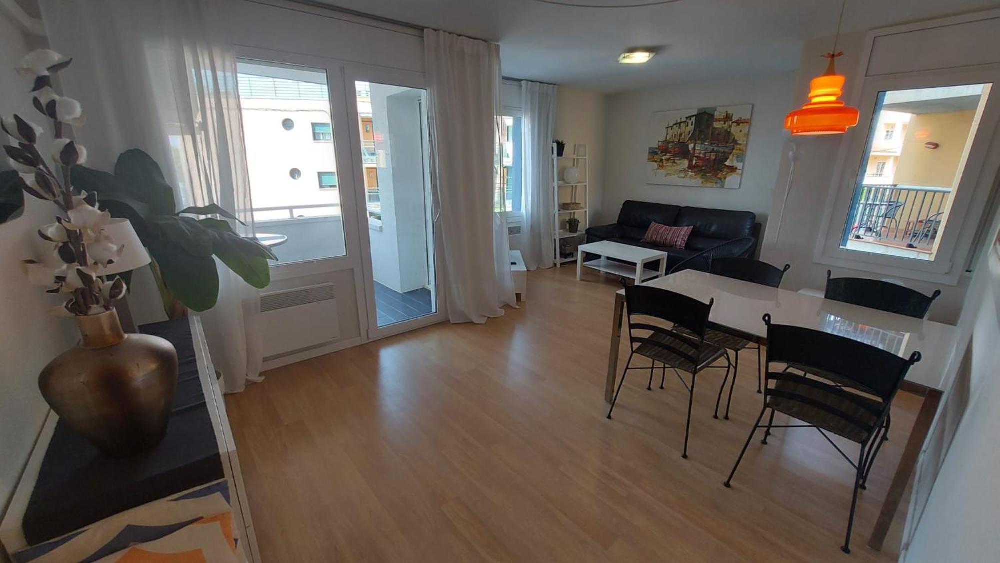 1ª Linea Reformado Y Frente Al Puerto Deportivo Firmamos Contrato Si El Cliente Lo Solicita Aunque Es Necesario Hacer La Reserva Para Poder Comunicarse L'Hospitalet de l'Infant Exterior foto